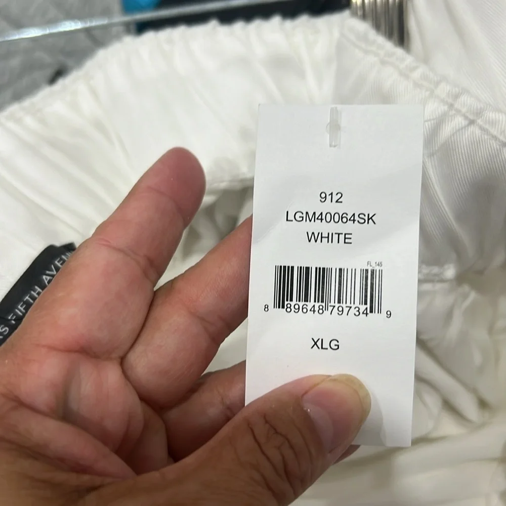 NWT Saks fifth avenue elasticized waist band white pull on pants size XL
